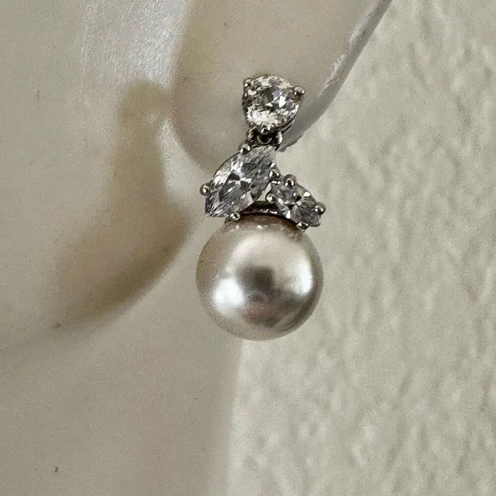 Faux pearl rhinestone post earrings